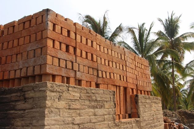 Thumb clay workshop in oaxaca mexico courtesy studio bosco sodi photo juan pino 46